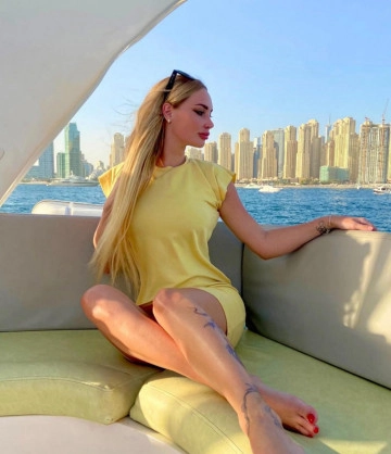 Al Barsha escort Hani
